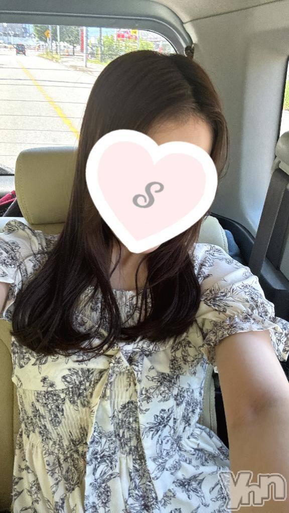 甲府デリヘル甲府人妻城(コウフヒトヅマジョウ)しおり(27)の2025年7月25日写メブログ「向かってます🚗💕」