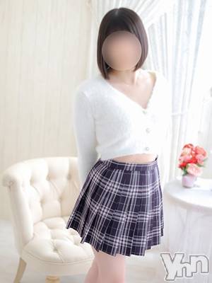 すずは(24) 身長161cm、スリーサイズB89(G以上).W57.H86。甲府デリヘル LOVE CLOVER(ラブクローバー)在籍。