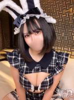 うと(22) 身長150cm、スリーサイズB90(G以上).W54.H86。甲府ソープ オレンジハウス在籍。
