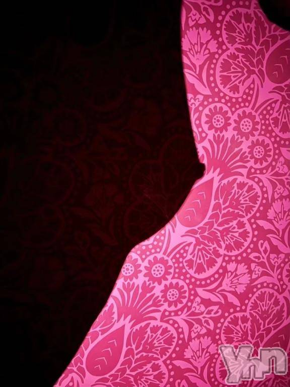 甲府ソープオレンジハウスうと(22)の2025年4月26日写メブログ「この影なーんだ🎶🍼💕」