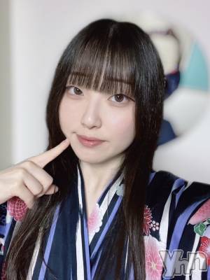 まゆ(21) 身長163cm、スリーサイズB90(F).W55.H88。甲府ソープ オレンジハウス在籍。