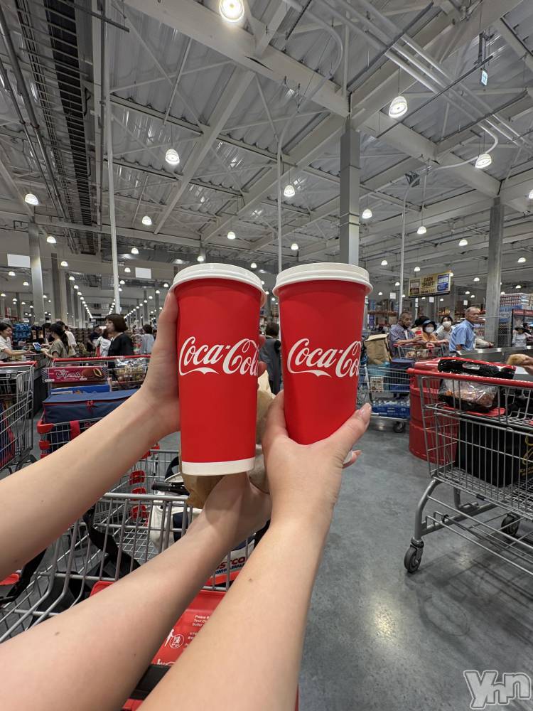 ���ܥ���Х��顦�����BRILLAR(�֥ꥸ�㡼��) ����ߤ�8��1���̥�֥����֥����ȥ��Ԥä���