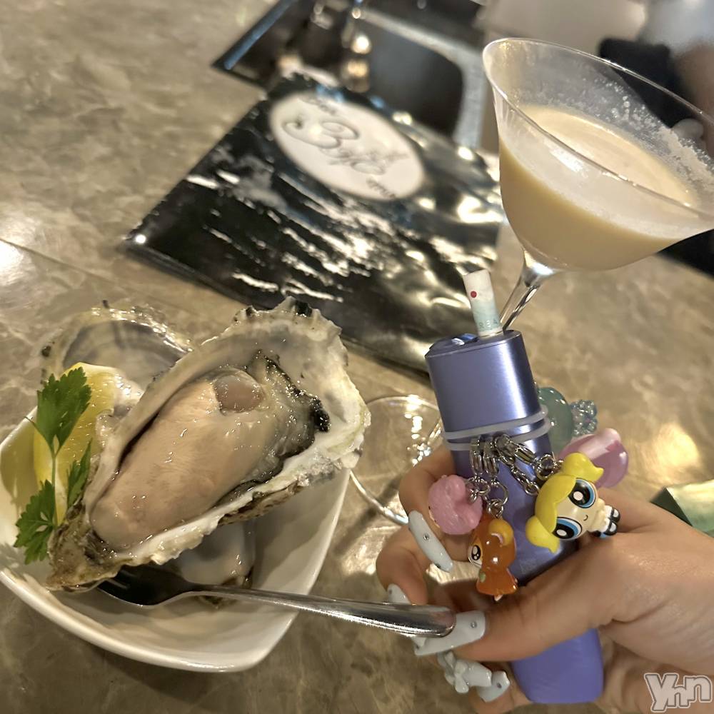 ���ܥ���Х��顦�����BRILLAR(�֥ꥸ�㡼��) �ᤤ��6��23���̥�֥����֥���������BAR🩷🦪��