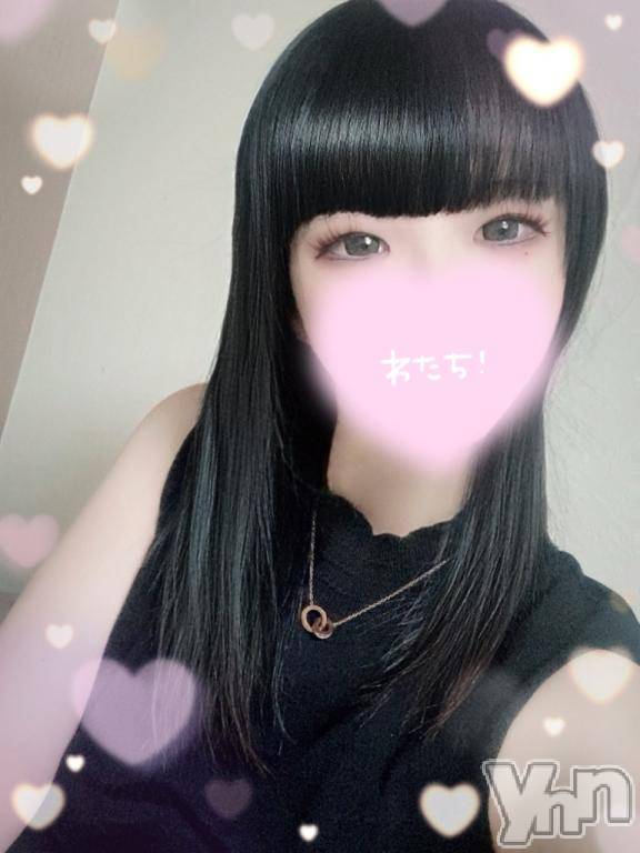甲府デリヘル甲府人妻隊(コウフヒトヅマタイ)新人あられ(28)の2026年5月18日写メブログ「🤍お初です🤍」