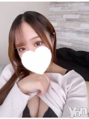 もな(20) 身長165cm、スリーサイズB84(D).W57.H87。甲府ソープ BARUBORA(バルボラ)在籍。