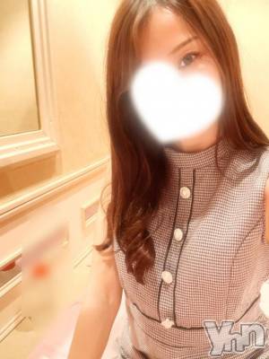 甲府ソープ オレンジハウス まな(27)の4月6日写メブログ「🤍🤍🤍」