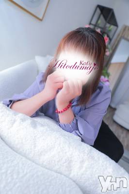 かりん(43) 身長158cm、スリーサイズB86(F).W60.H88。甲府人妻デリヘル 甲府人妻城(コウフヒトヅマジョウ)在籍。