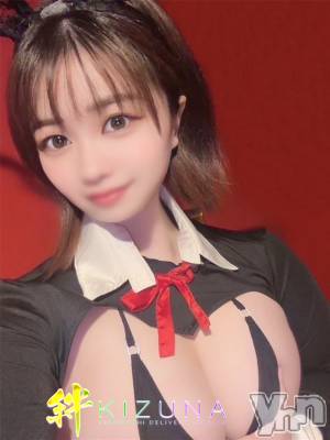 まな(21) 身長158cm、スリーサイズB98(G以上).W58.H90。甲府デリヘル 山梨デリヘル　絆　甲府店(ヤマナシデリヘル　キズナ　コウフテン)在籍。