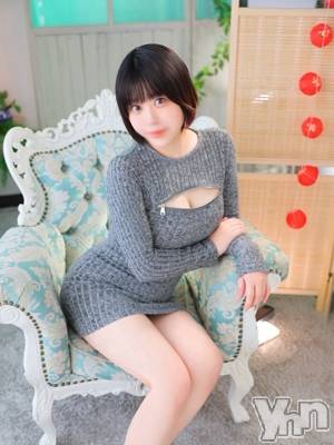 れむ(20) 身長169cm、スリーサイズB90(G以上).W58.H89。甲府ソープ マリン甲府店(マリンコウフテン)在籍。