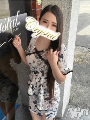 なぎ(27) 身長161cm、スリーサイズB80(C).W56.H84。石和ソープ 石和クリスタル(イサワクリスタル)在籍。