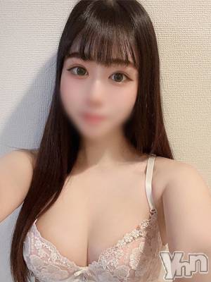 ゆうな(22) 身長157cm、スリーサイズB86(E).W56.H90。甲府ソープ BARUBORA(バルボラ)在籍。