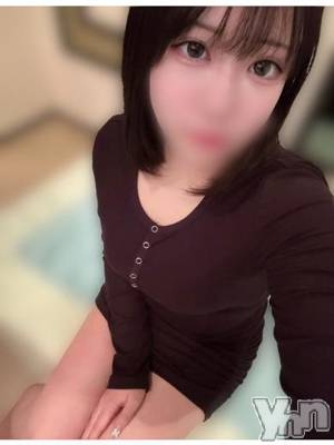 れむ(20) 身長156cm、スリーサイズB90(F).W57.H89。甲府ソープ BARUBORA(バルボラ)在籍。