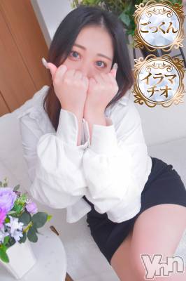 みな(25) 身長158cm、スリーサイズB87(D).W59.H86。甲府デリヘル 甲府人妻城(コウフヒトヅマジョウ)在籍。