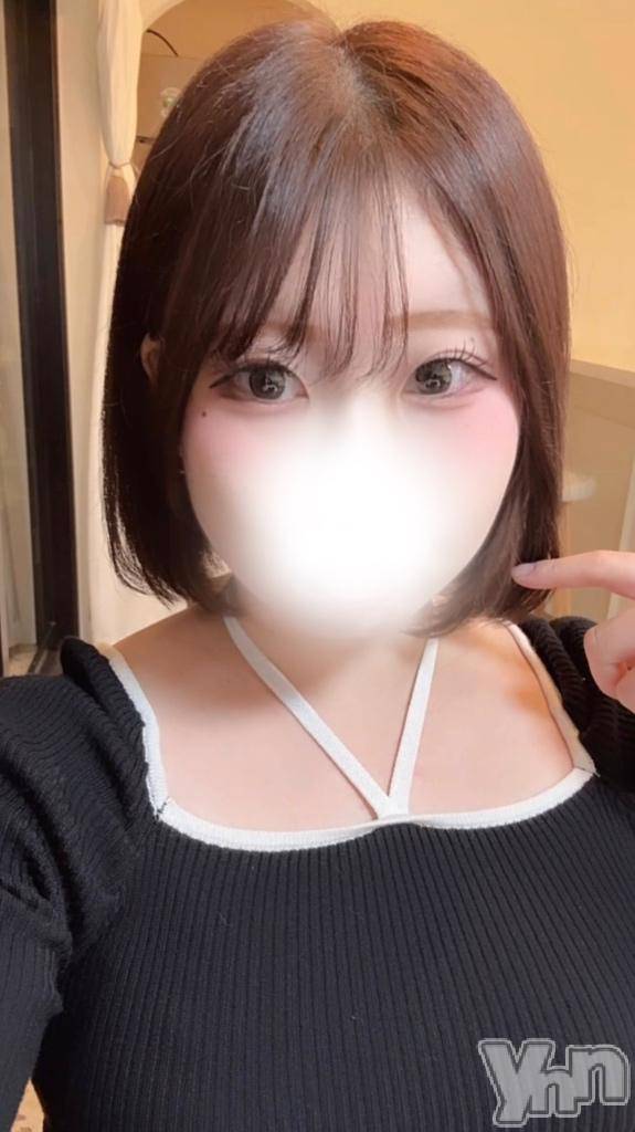 甲府ソープBARUBORA(バルボラ)しおん(22)の2025年10月22日写メブログ「出勤してます🫡」