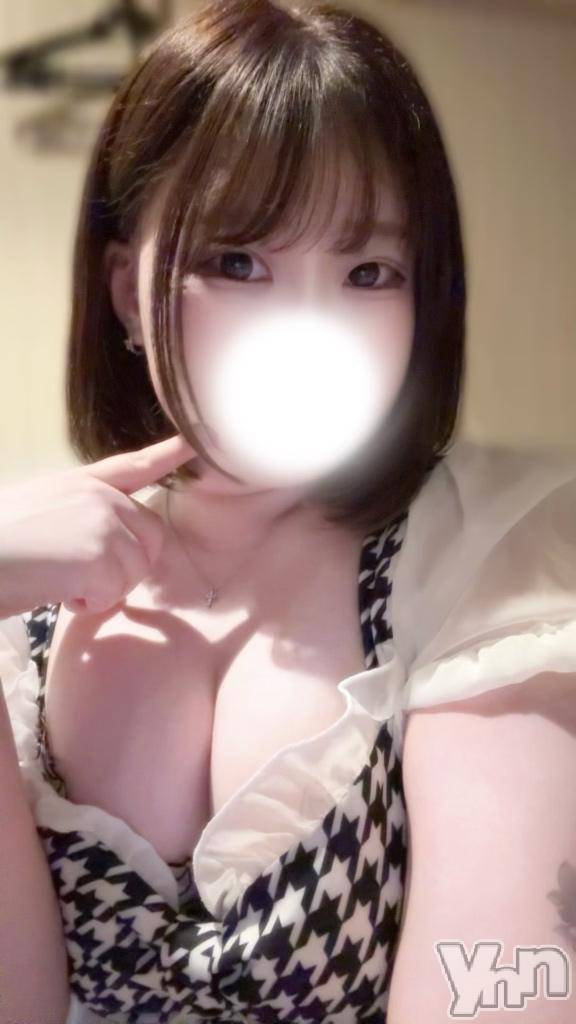 甲府ソープBARUBORA(バルボラ)しおん(22)の2026年3月17日写メブログ「どっち派？？？」