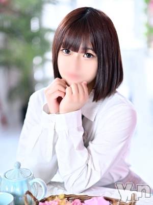 こころ(22) 身長155cm、スリーサイズB86(D).W57.H81。甲府ソープ マリン甲府店(マリンコウフテン)在籍。