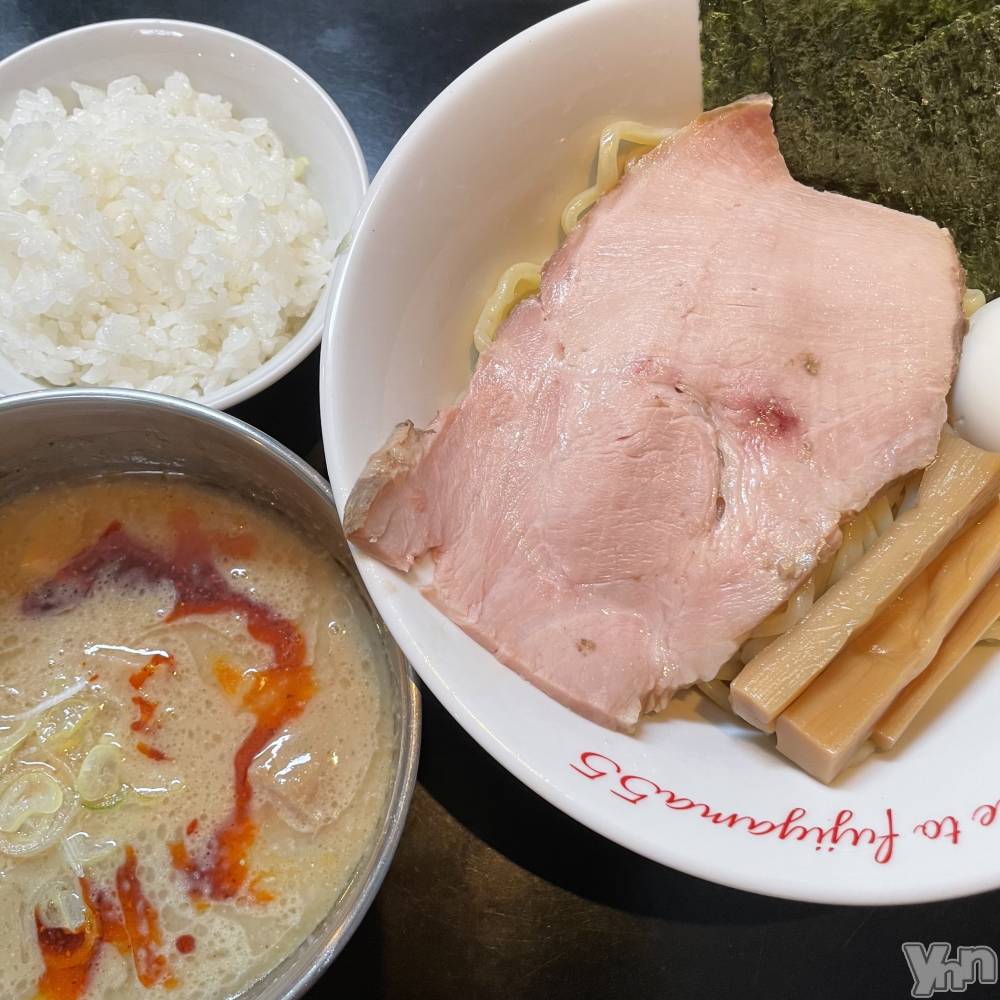 ���ܥ���Х��顦�����BRILLAR(�֥ꥸ�㡼��) �³��������Ϻ��9��4���̥�֥�����195.��������˱��������ۤˤϤ��ѿ���