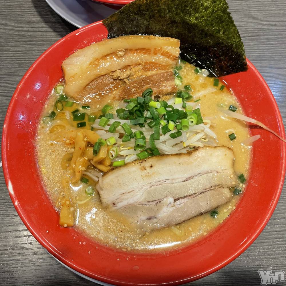 ���ܥ���Х��顦�����BRILLAR(�֥ꥸ�㡼��) �³��������Ϻ��10��14���̥�֥�����306.������������Ϥ��Ĥ�᤹ͤ���Ƽ㴳�٤�Ƥ����