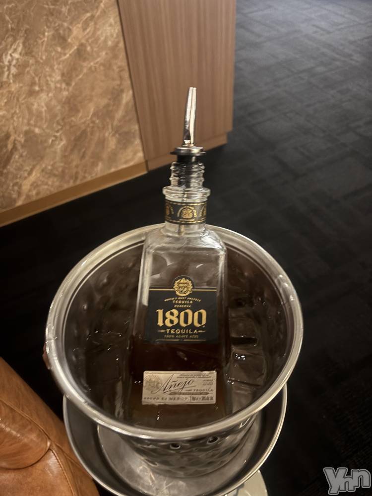 ���ܥ���Х��顦�����BRILLAR(�֥ꥸ�㡼��) �³��������Ϻ��3��6���̥�֥�����682.�ͤ�̴��2�ٸ����