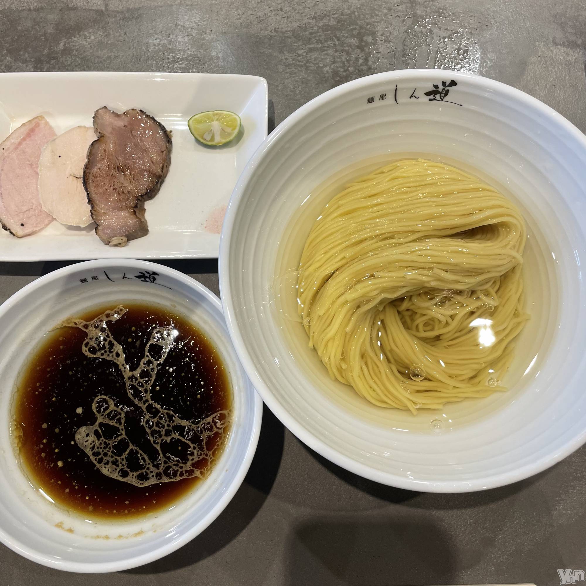 ���ܥ���Х��顦�����BRILLAR(�֥ꥸ�㡼��) ��2025ǯ9��9���̥�֥�����207.�ˤ�·���Фɤ�ʾ��Ǥ����ˤʤ��