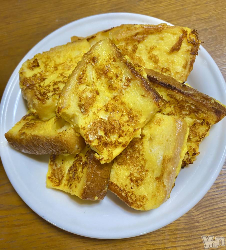 �ٻε��ĥ���Х��顦�����Club ALICE(����֥��ꥹ) �ߤʤ��9��19���̥�֥����֤Ѥ�🍞��