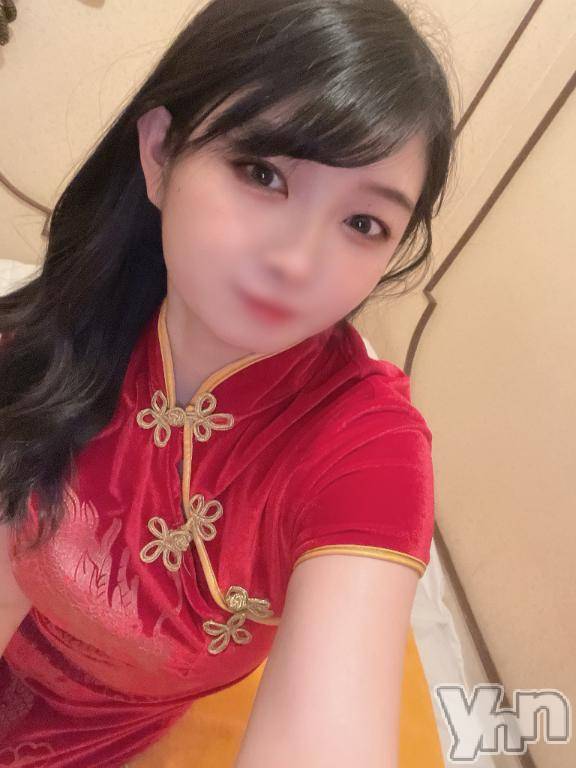 石和ソープ石和クリスタル(イサワクリスタル) あいか(25)の12月19日写メブログ「華金だよ🐱」