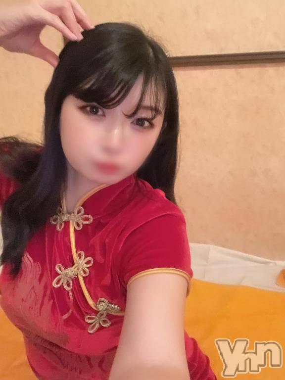 石和ソープ石和クリスタル(イサワクリスタル)あいか(25)の2025年10月30日写メブログ「週末の前に🌙」