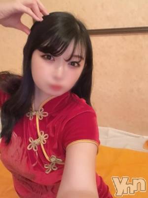 石和ソープ 石和クリスタル(イサワクリスタル) あいか(25)の10月30日写メブログ「週末の前に🌙」