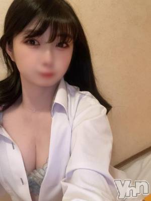 石和ソープ 石和クリスタル(イサワクリスタル) あいか(25)の12月5日写メブログ「華の金曜日🐱」