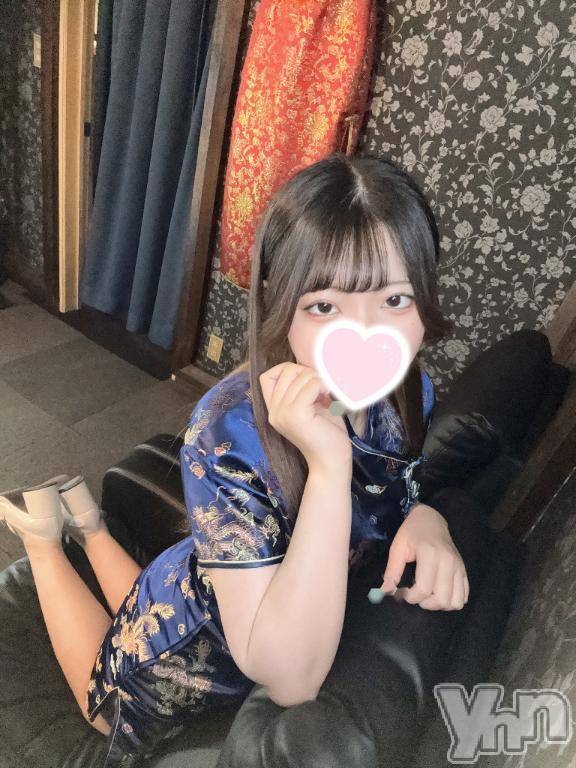 石和ソープ石和クリスタル(イサワクリスタル) ちな(23)の7月23日写メブログ「どっちのちなが好き？」