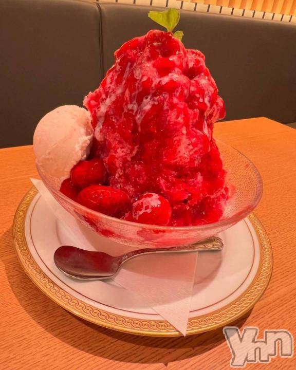 富士吉田デリヘルThree＆Men’s Spa 河口湖(スリー＆メンズスパ) しずかツー(36)の6月30日写メブログ「暑い」