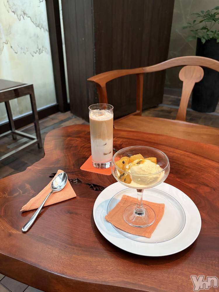 ���ܥ���Х��顦�����BRILLAR(�֥ꥸ�㡼��) ���ޤ�3��12���̥�֥�����dessert🤍��