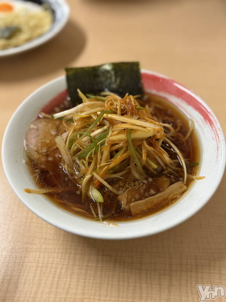 ���ܥ���Х��顦�����BRILLAR(�֥ꥸ�㡼��) ���ޤ�3��15���̥�֥�����🍜��