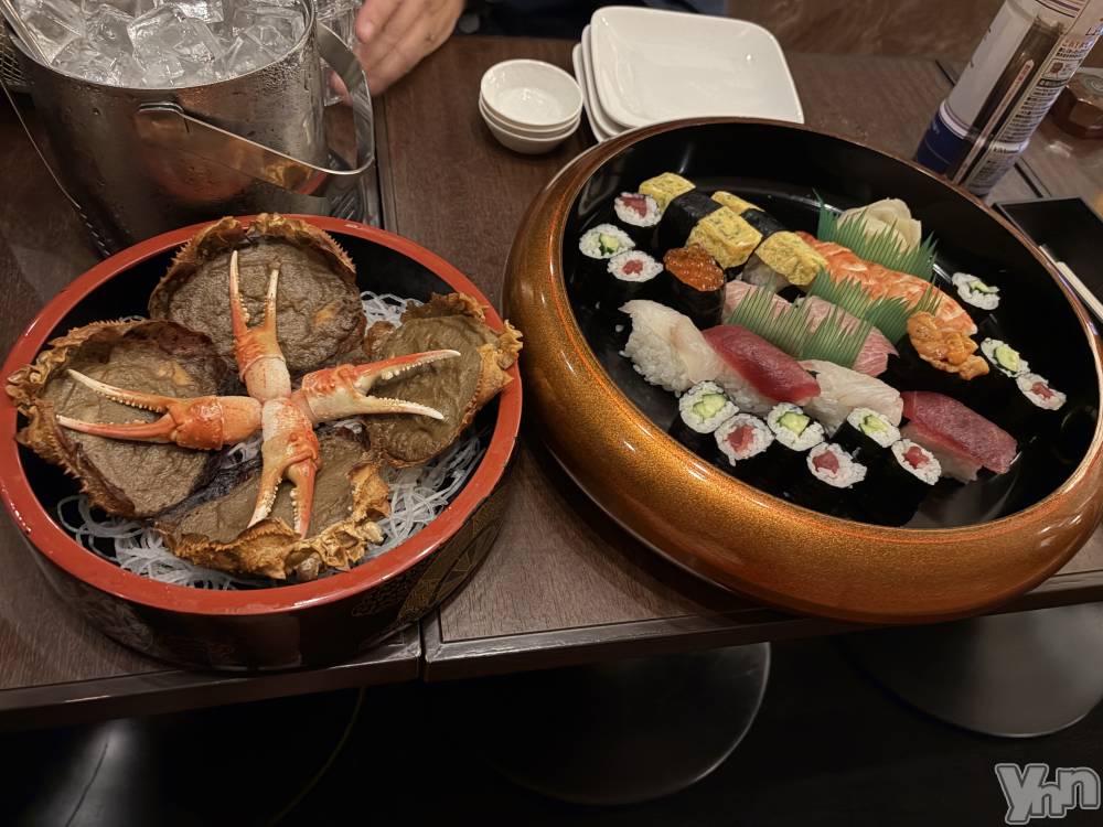 ���ܥ���Х��顦�����BRILLAR(�֥ꥸ�㡼��) ���ޤ�8��2���̥�֥�����ʡ���ʤν���❤️🍣��