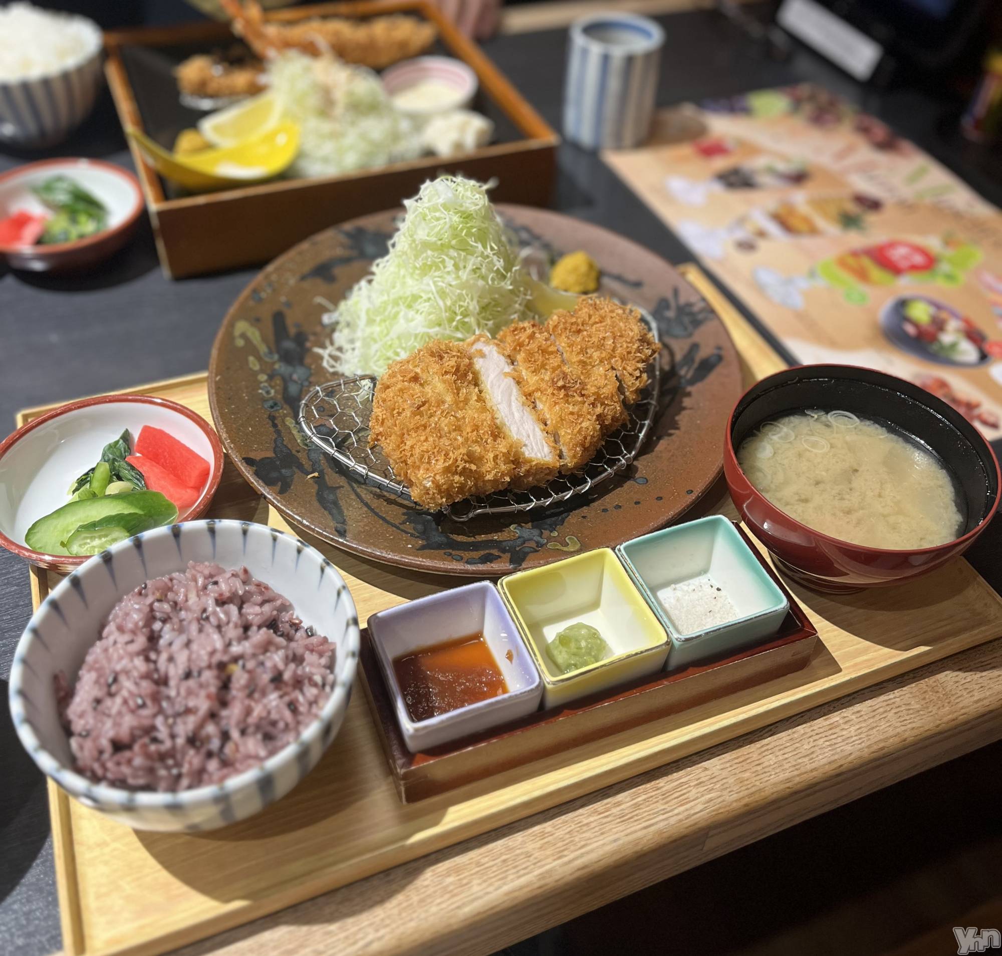 ���ܥ���Х��顦�����BRILLAR(�֥ꥸ�㡼��) ��2025ǯ12��12���̥�֥����֤����ϥ���Х��餫����