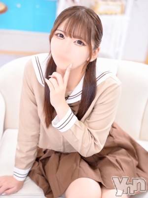 かずは(21) 身長170cm、スリーサイズB87(C).W58.H90。甲府ソープ マリン甲府店(マリンコウフテン)在籍。