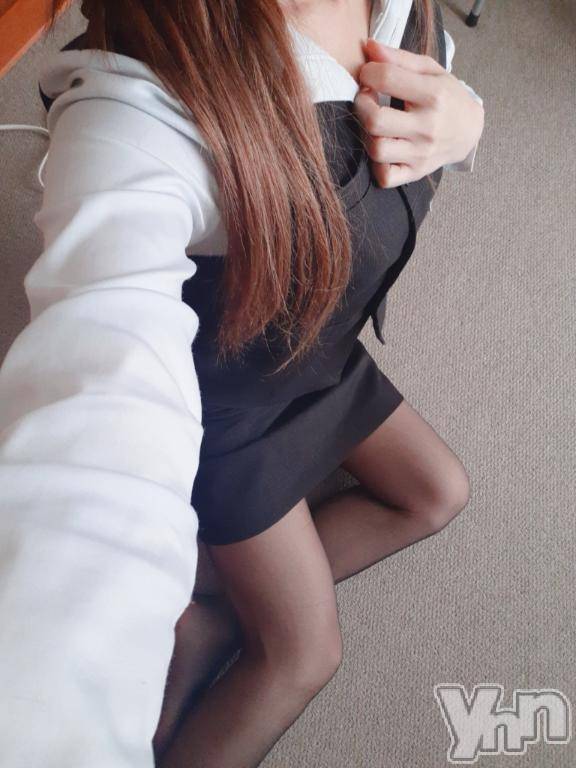 甲府デリヘル甲府人妻隊(コウフヒトヅマタイ)あみ(37)の2025年11月27日写メブログ「遅い時間にお誘いしてくれたお兄さん」