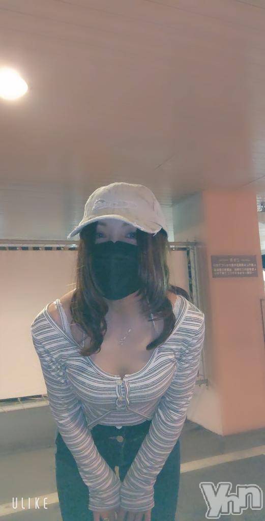 甲府デリヘル甲府人妻隊(コウフヒトヅマタイ)れいか(44)の2025年10月21日写メブログ「寒いから*🥶💨*お呼ばれないのか？」