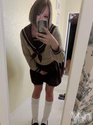 甲府デリヘル甲府人妻隊(コウフヒトヅマタイ) りな(26)の8月8日写メブログ「出勤してるよ～🫶」