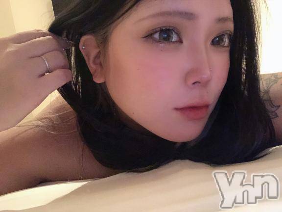 甲府デリヘル甲府人妻隊(コウフヒトヅマタイ)りな(26)の2025年8月10日写メブログ「居るよ～☺️」