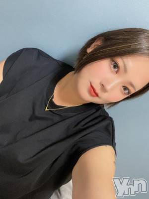 甲府デリヘル 甲府人妻隊(コウフヒトヅマタイ) りな(26)の10月12日写メブログ「居るよ～😌」