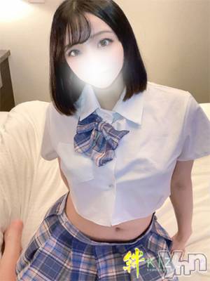 もも(24) 身長155cm、スリーサイズB89(E).W56.H86。甲府デリヘル 山梨デリヘル　絆　甲府店(ヤマナシデリヘル　キズナ　コウフテン)在籍。