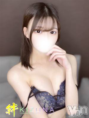 まい(22) 身長162cm、スリーサイズB89(E).W56.H86。甲府デリヘル 山梨デリヘル　絆　甲府店(ヤマナシデリヘル　キズナ　コウフテン)在籍。