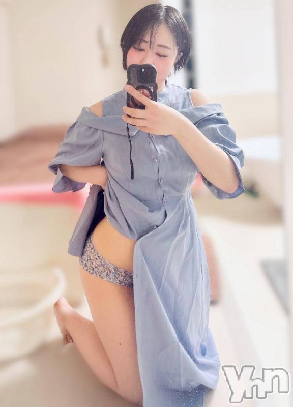 甲府ソープオレンジハウス かなみ(23)の2月14日写メブログ「甘いお菓子の代わりに🩵」