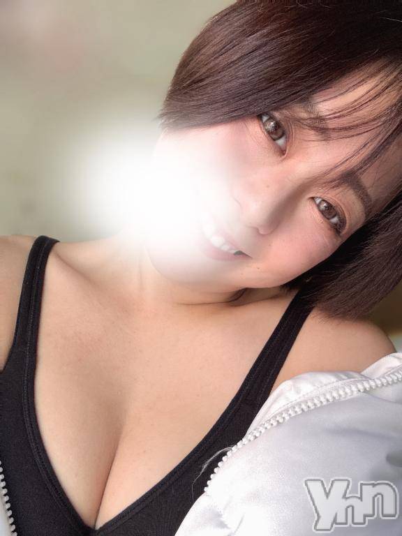 甲府ソープオレンジハウスかなみ(23)の2025年11月21日写メブログ「出勤出ました︎💕︎︎💕︎」