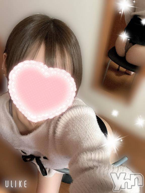 甲府デリヘル甲府人妻城(コウフヒトヅマジョウ)ことは(30)の2025年11月17日写メブログ「♡ハッピーキス.仲良し様」