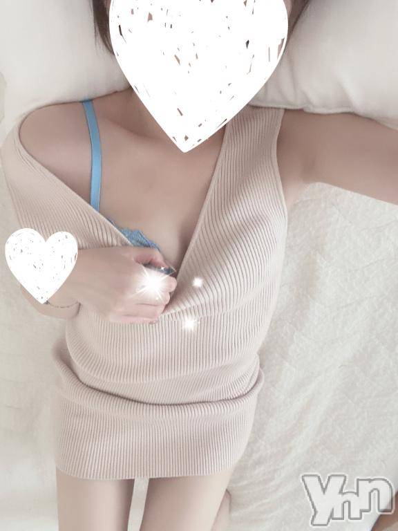 甲府デリヘル甲府人妻城(コウフヒトヅマジョウ)ことは(30)の2026年3月24日写メブログ「🍋4月の出勤予定˚✧₊⁎」