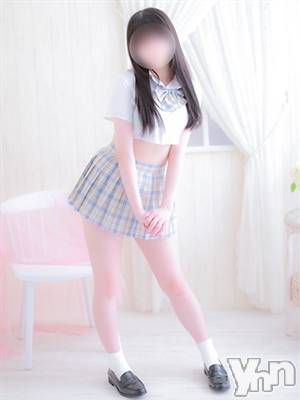 にの(20) 身長160cm、スリーサイズB86(C).W57.H86。甲府デリヘル LOVE CLOVER(ラブクローバー)在籍。