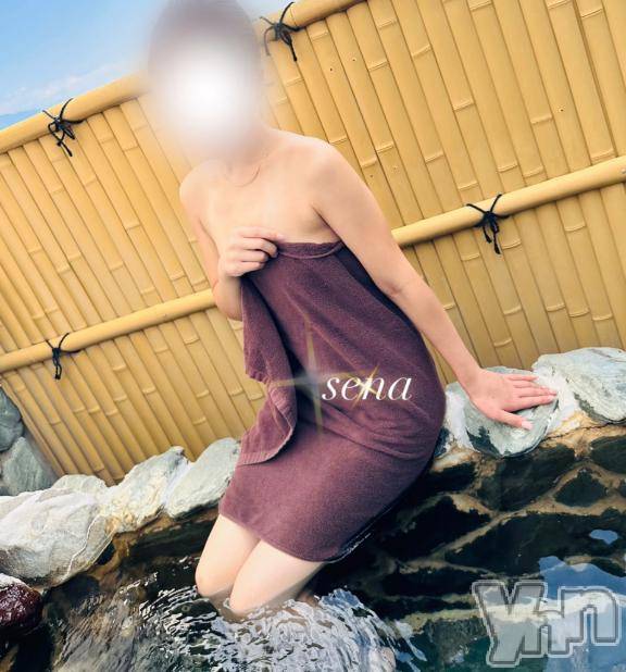 甲府デリヘル甲府人妻城(コウフヒトヅマジョウ) せな(36)の11月6日写メブログ「お得ですって、読んでって」