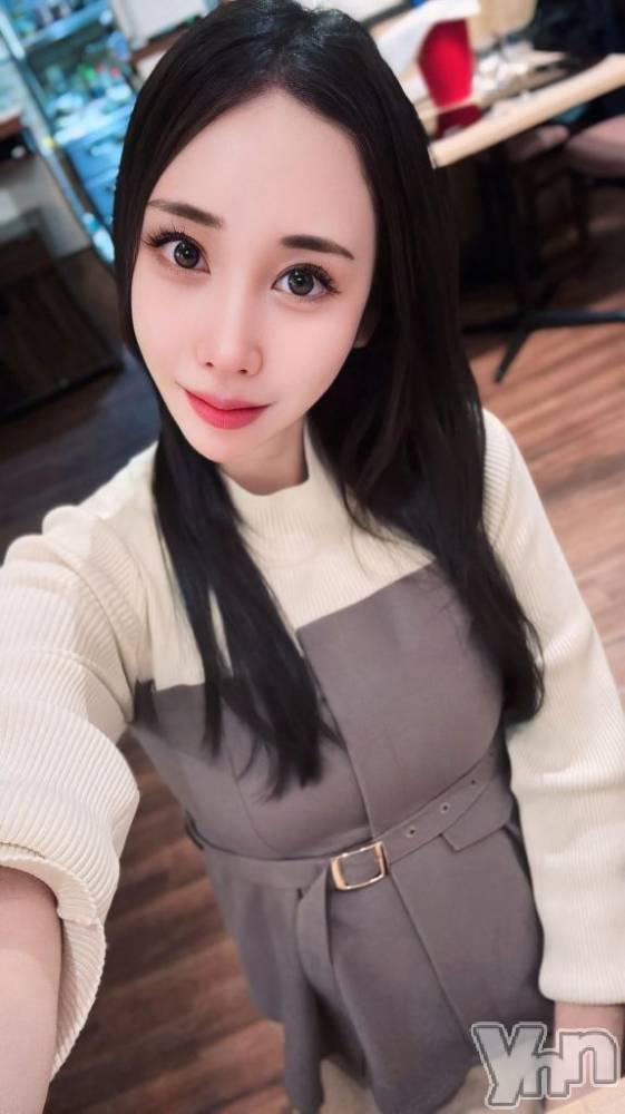 石和ソープ石和クリスタル(イサワクリスタル) あきら(28)の4月24日写メブログ「🌺明日12:00から🌺」